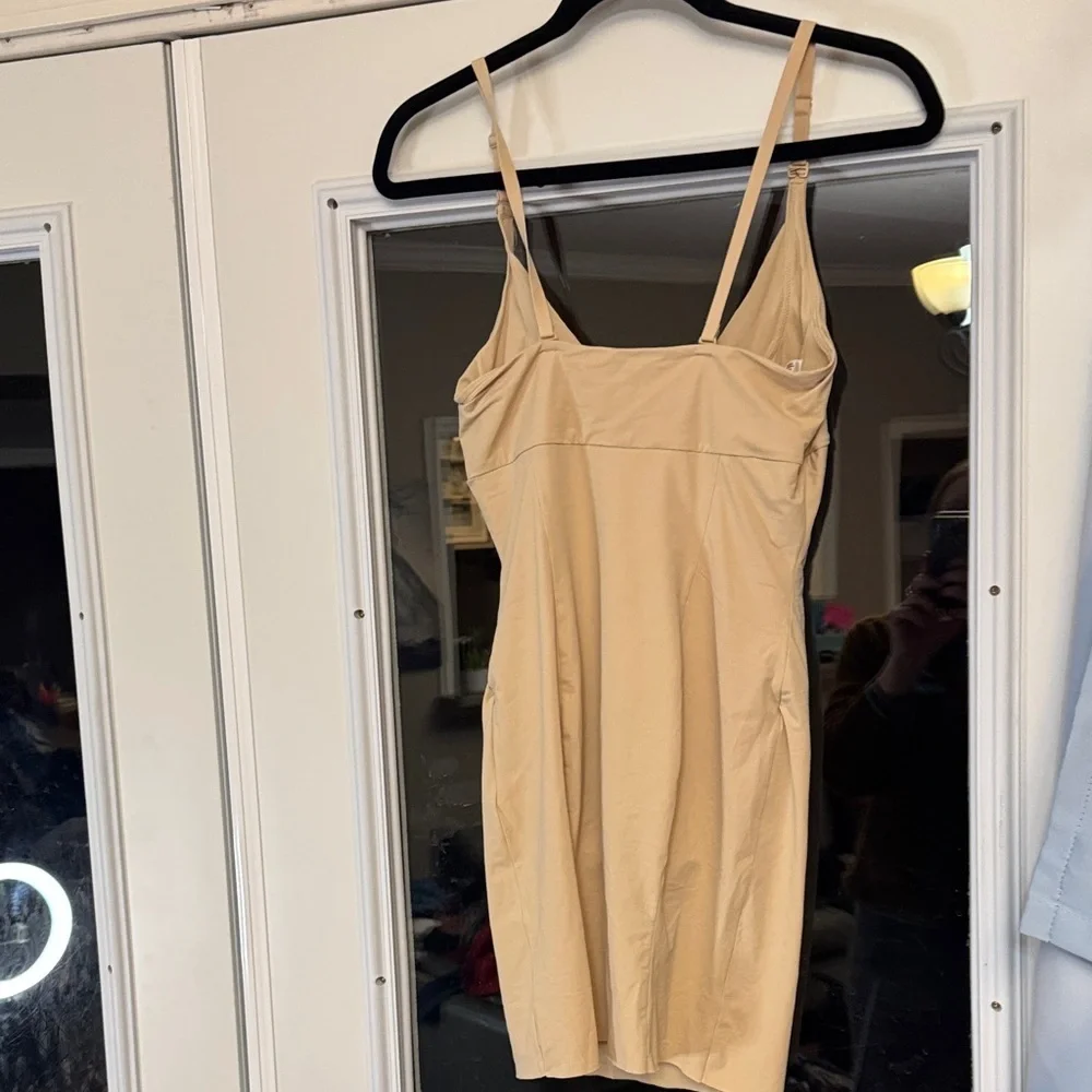 Maidenform light beige Shapewear Slip size XL